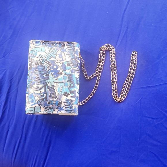 NWOT Shein Grafiti style bag - Picture 2 of 5